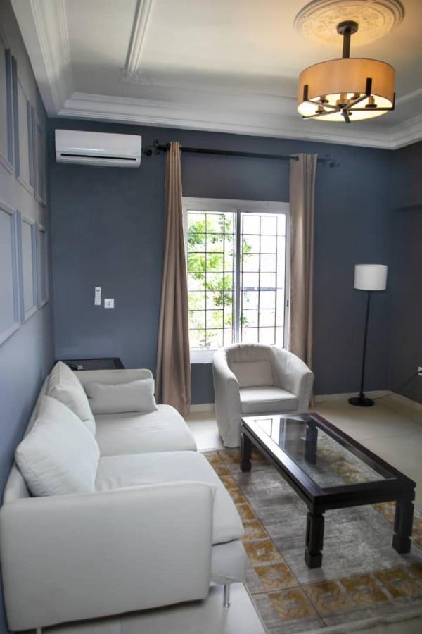 Riad Prince Louis Yaounde Luaran gambar